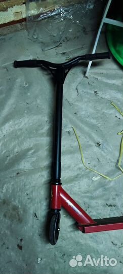 Трюковой самокат Larsen