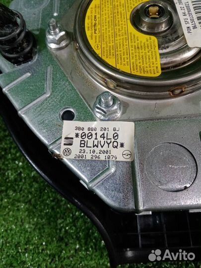 Подушка безопасности в руль Volkswagen Bora 1J2