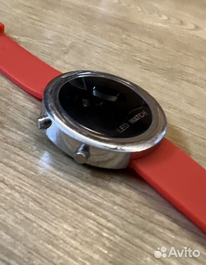 Наручные часы LED watch