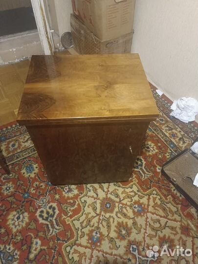 Тумба от швейной машины Зингер