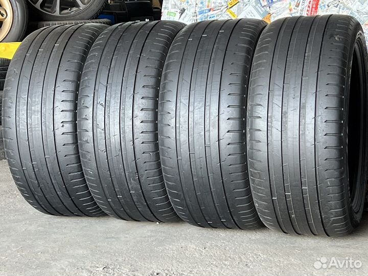 Nokian Tyres Hakka Black 2 SUV 295/40 R21