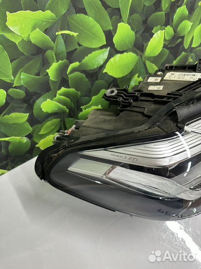 Фара правая Adaptive LED рестайлинг Хром BMW G30