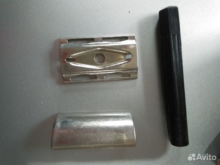 Продам винтажный военный станок Gillette хаки