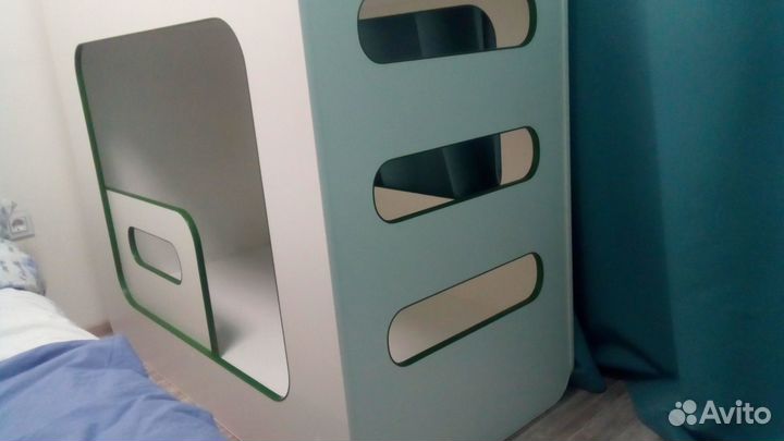 Детская кровать двухярусная