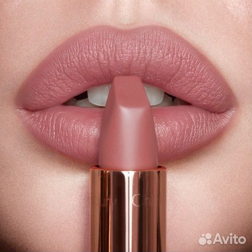 Помада Charlotte Tilbury Pillow Talk