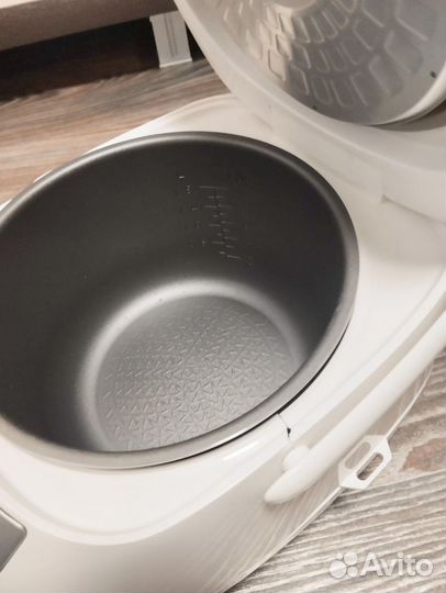 Мультиварка bosch в рабочем состоянии с дефектов