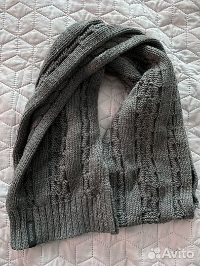 Шарфы reebok и d&g