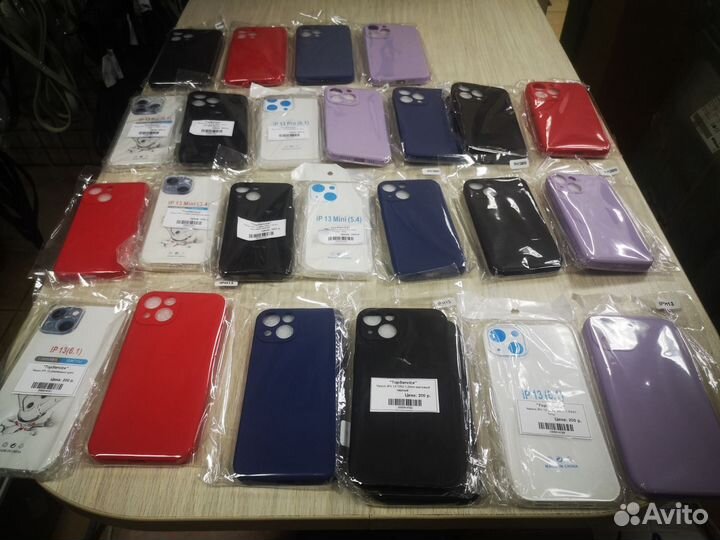 Чехлы для телефонов и планшетов