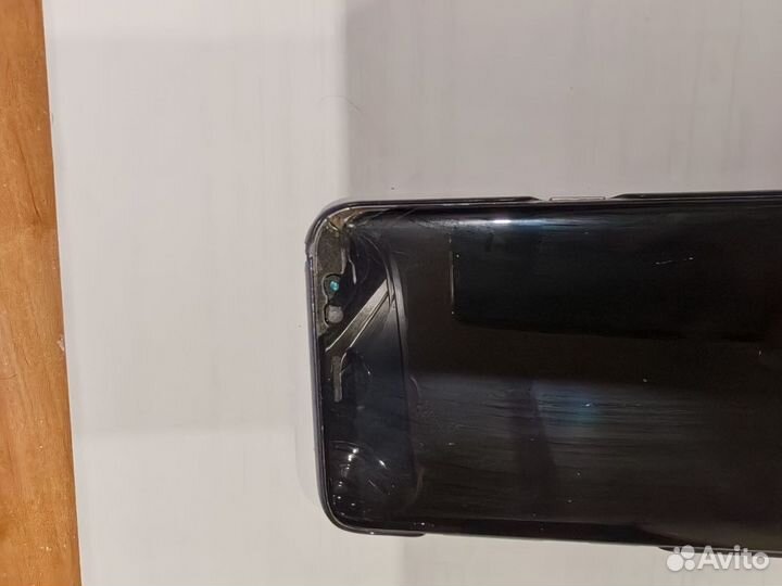 Samsung Galaxy S8, 4/64 ГБ