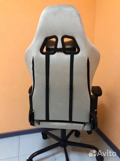 Компьютерное кресло офисное с функцией массажа