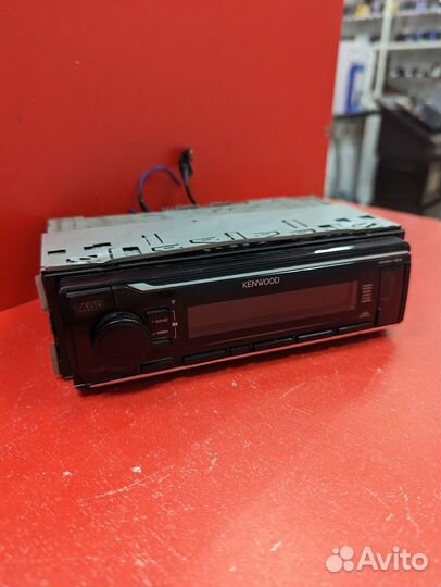 Автомагнитола kenwood KMM-124