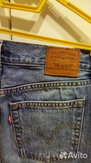 Продам джинсовую юбку Levi's