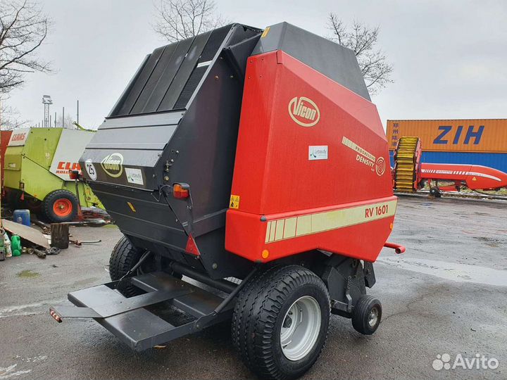 Пресс-подборщик VICON 1601, 2001