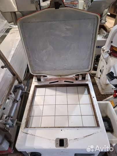 Тестоделитель sebp Bertrand puma P20