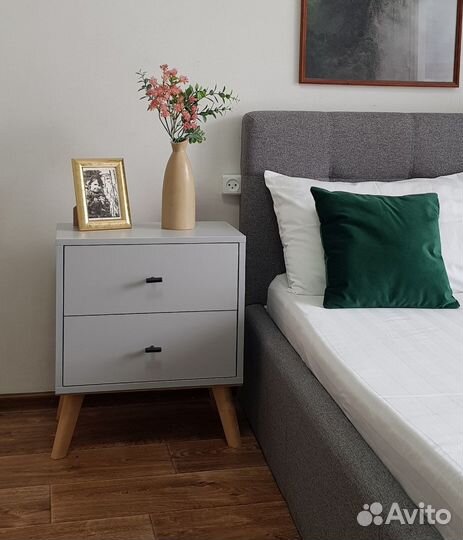 Тумба с ящиками