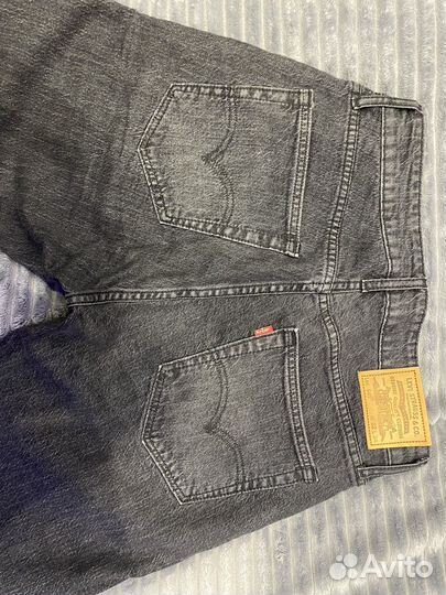 Джинсы levis 501