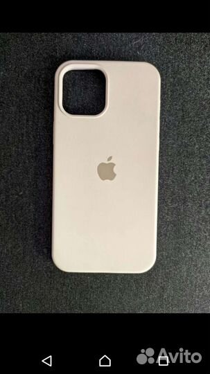 Силиконовый чехол на iPhone 13 pro max