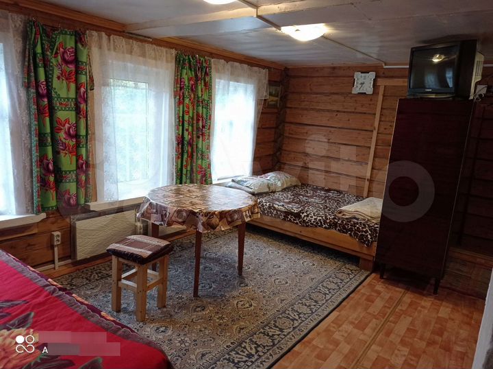 Дом 45 м² на участке 30 сот.