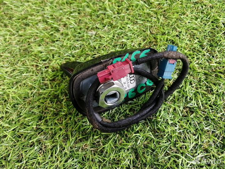 Антенна Audi S6 C6