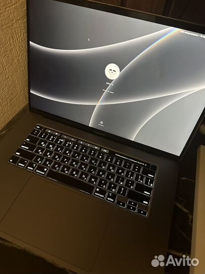Macbook pro 16 2019 i9 1tb