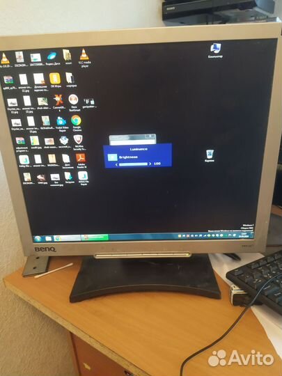 Рабочий монитор без проводов