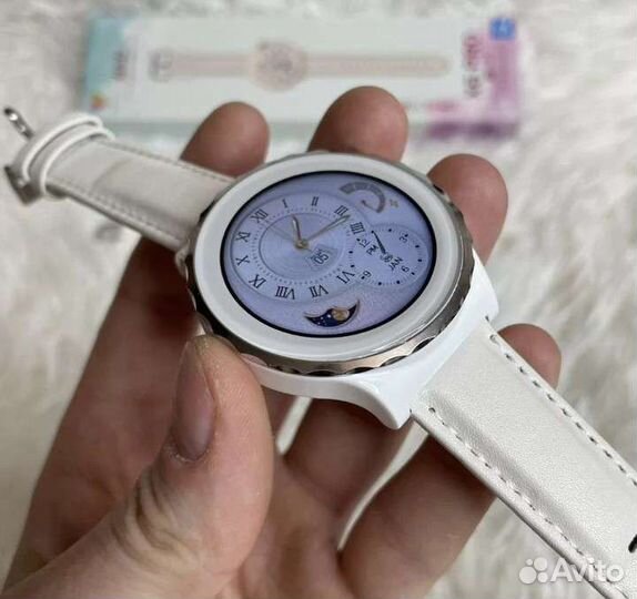 Смарт часы женские Белые