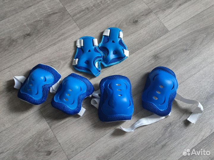 Роликовые коньки+защита