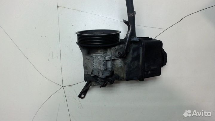 Гур Mercedes E W212, 2010