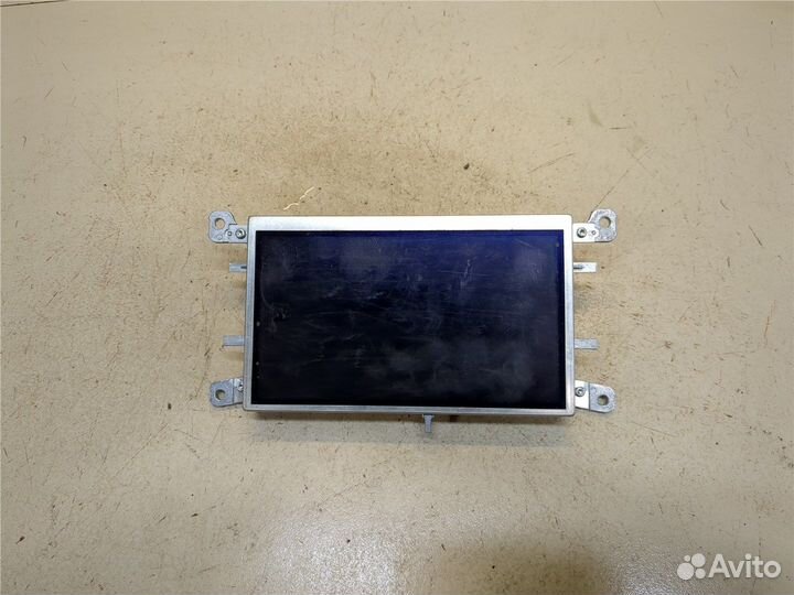 Дисплей мультимедиа Audi Q5, 2010