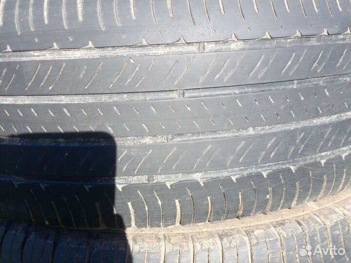 Michelin Latitude Tour HP 215/60 R17 H