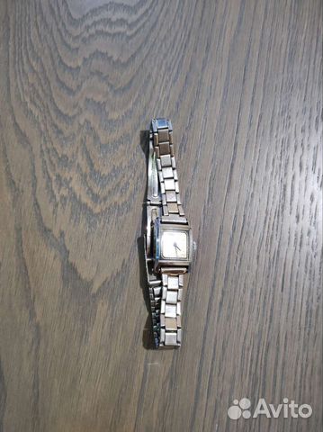 Часы наручные женские Слава