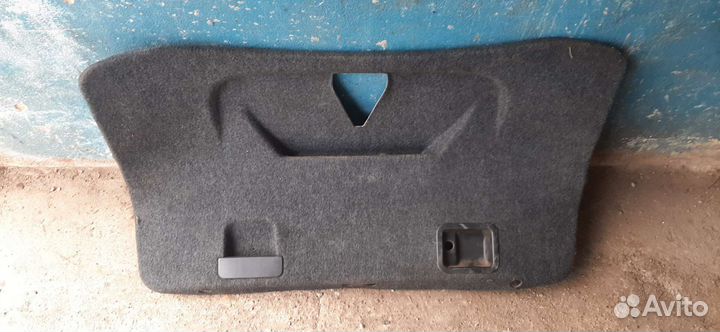 Обшивка багажника audi