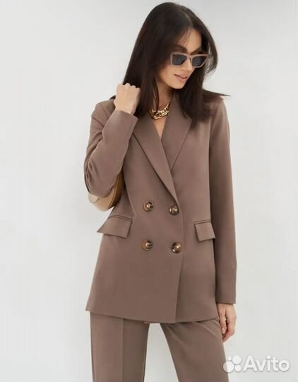 Костюм брючный