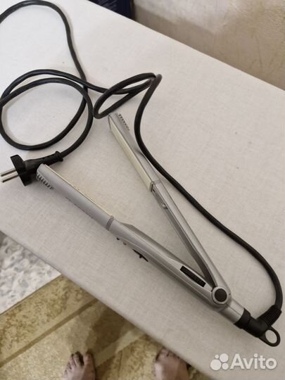 Выпрямитель для волос