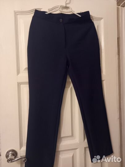 Брючный костюм женский 46
