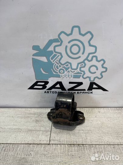 Опора двигателя Kia Ceed 1