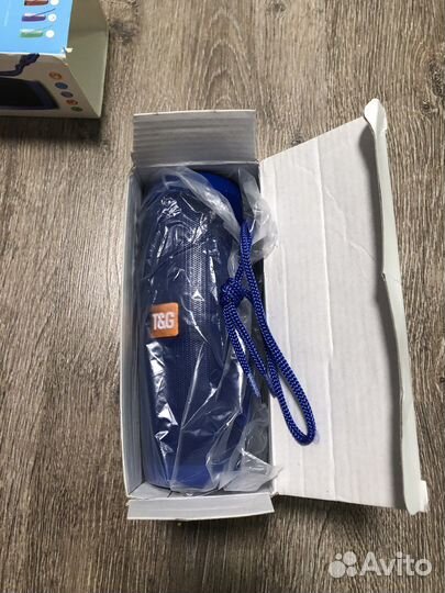 Портативная колонка