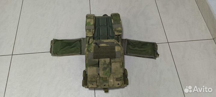 Бронежилет. Чехол. Плитник