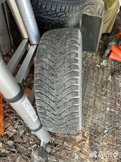 Nokian Tyres Hakkapeliitta 8 SUV 225/60 R17