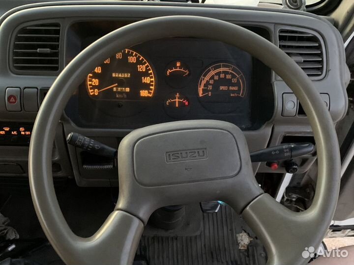 Isuzu ELF (N-series) изотермический, 1994