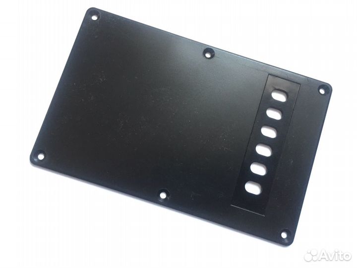 Задняя крышка тремоло электрогитары