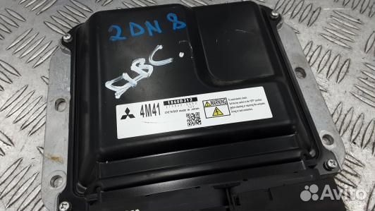 Блок управления двс mitsubishi pajero 4 (2DN08PC01