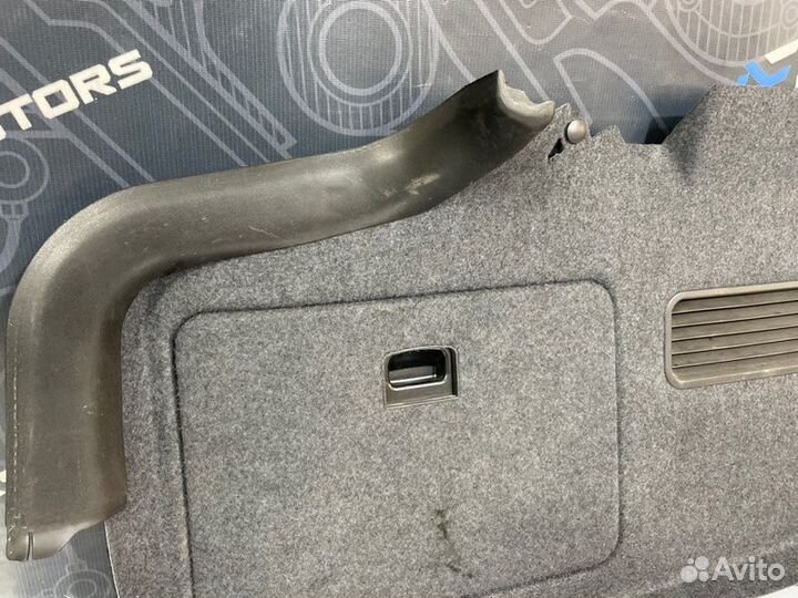Обшивка багажника левая Audi A6 C5 ASN 2003