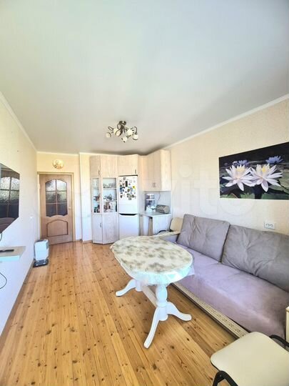 2-к. квартира, 85 м², 9/10 эт.