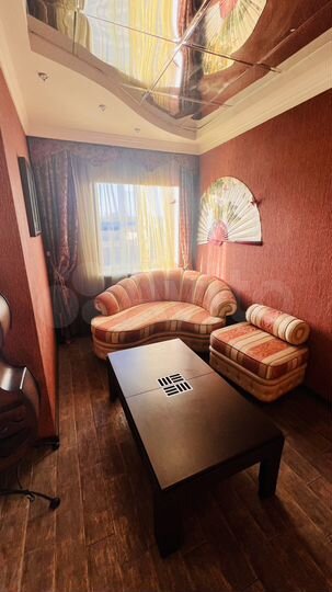 3-к. квартира, 130 м², 3/5 эт.