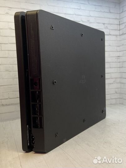 Sony PS4 slim с играми