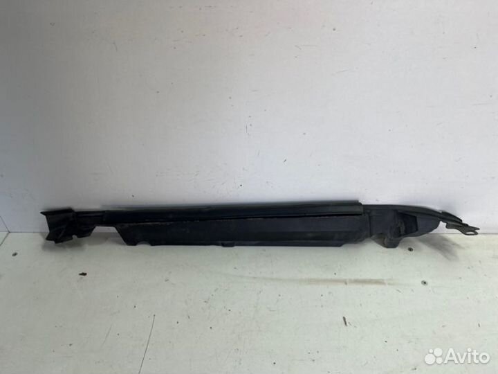 Накладка крыла передняя левая Toyota Land Cruiser