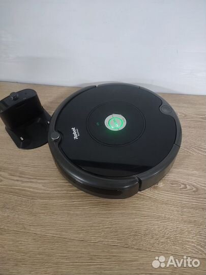 Робот-пылесос iRobot