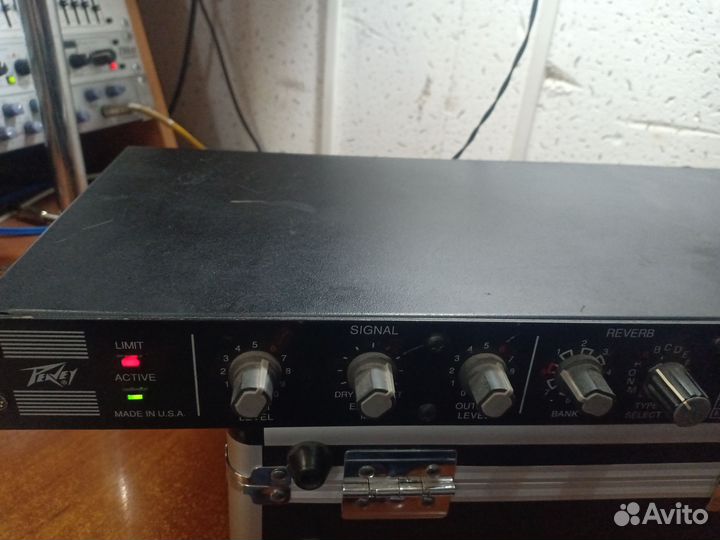 Процессор эффектов Peavey univerb