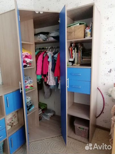 Мебель в детскую комнату